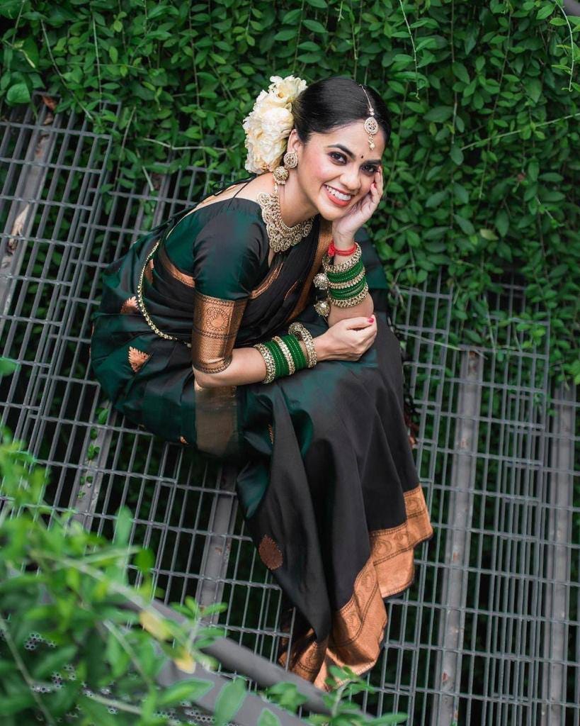 Green Color Soft Lichi Silk Saree With Jacquard Weaving Wor