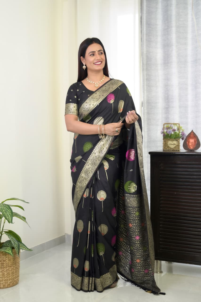 Khaddi Georgette Banarasi Saree With Meenakari Weaving Work