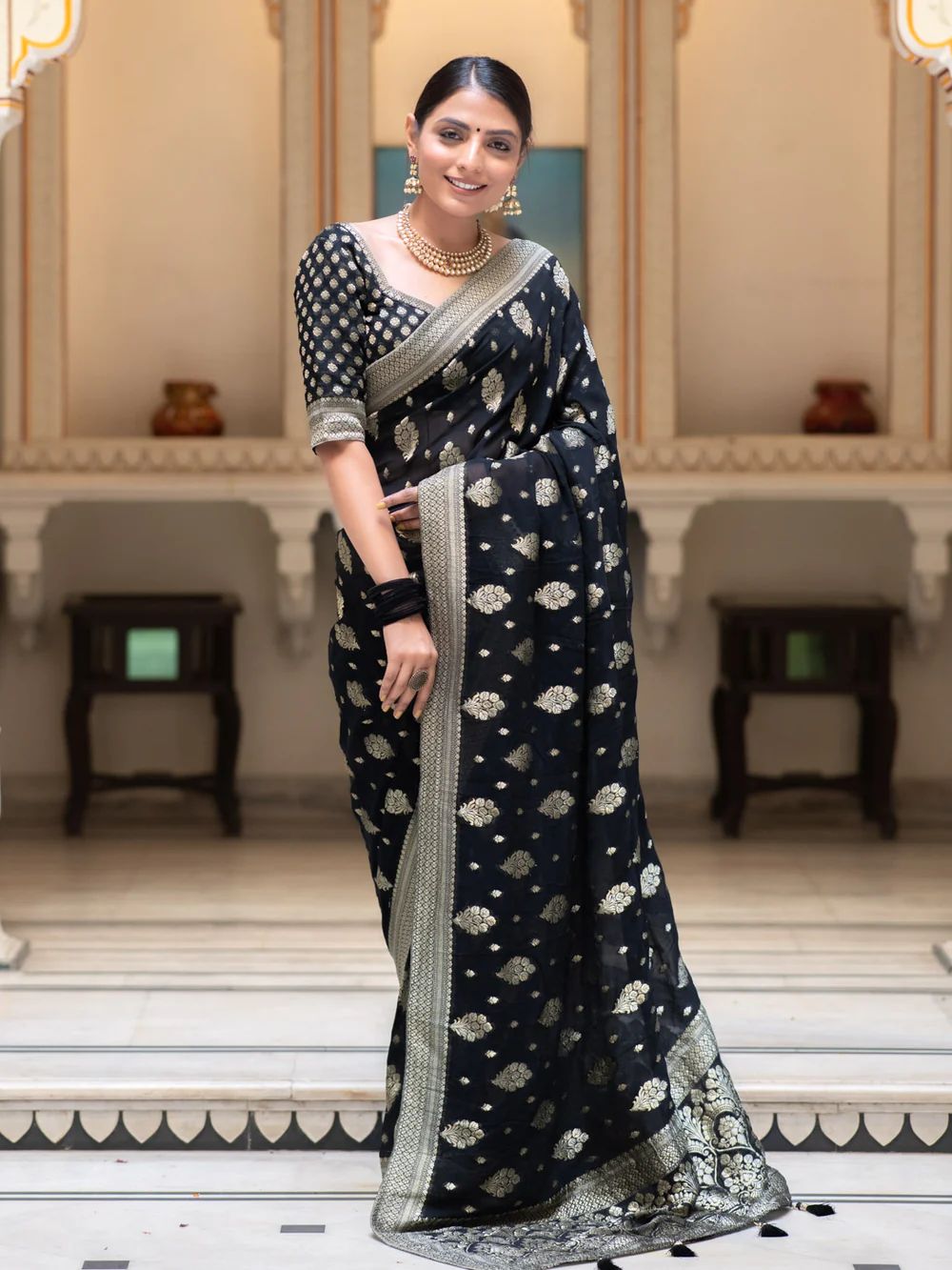 Soft Khaddi Georgette Saree With Jacquard Weaving Work