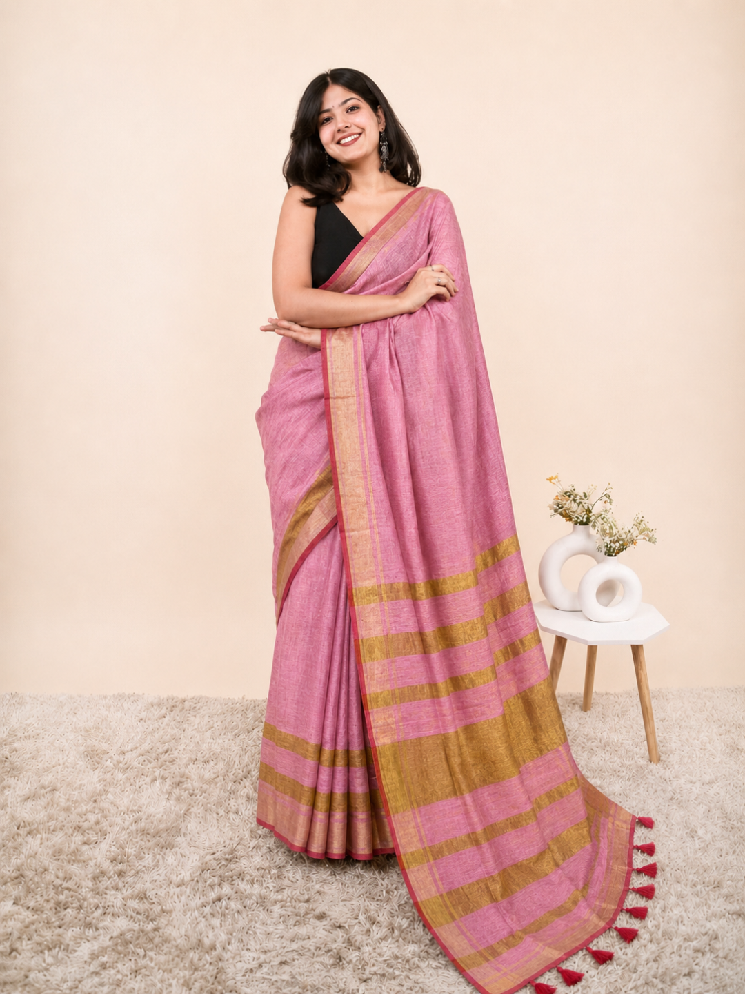 Tissue Crush Linen Silk Saree With Golden Zari Work