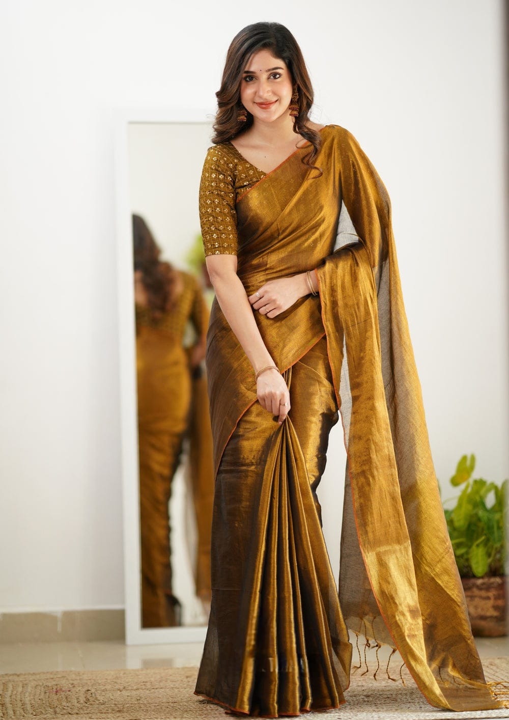 Tissue Silk Saree With Embellished Look