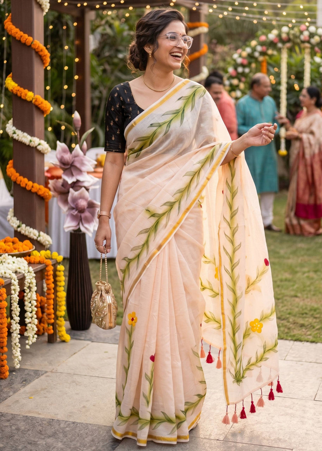 Soft Muslin Base Mul Cotton Saree With Hand Block Printed Work